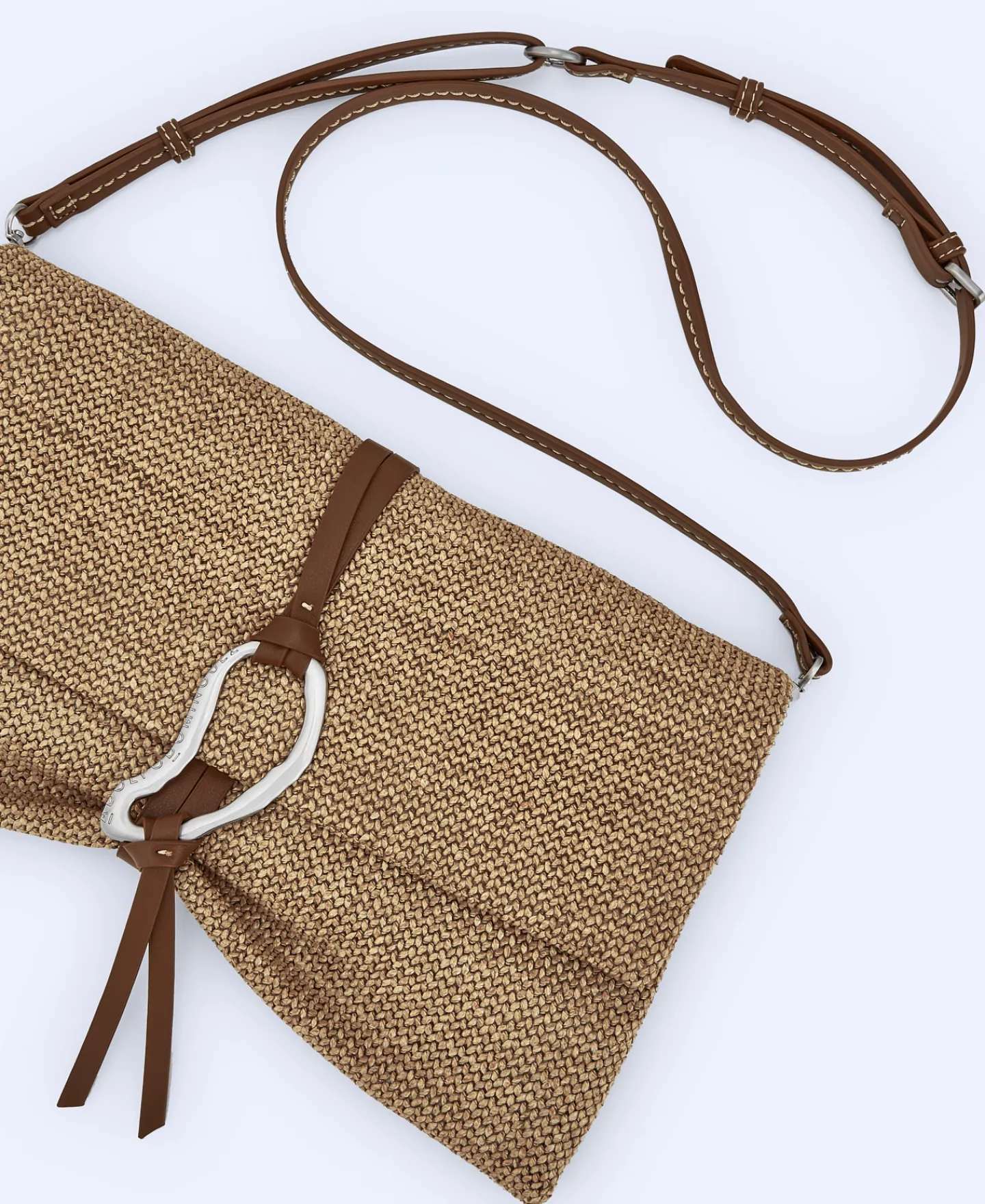 Adolfo Dominguez Bolsos>Cartera De Mano En Tejido Trenzado Natural