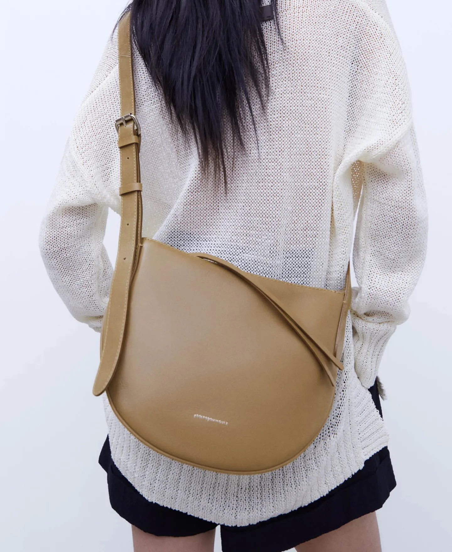 Adolfo Dominguez Bolsos>Hobo Medio En Piel Responsable Topo/Beige