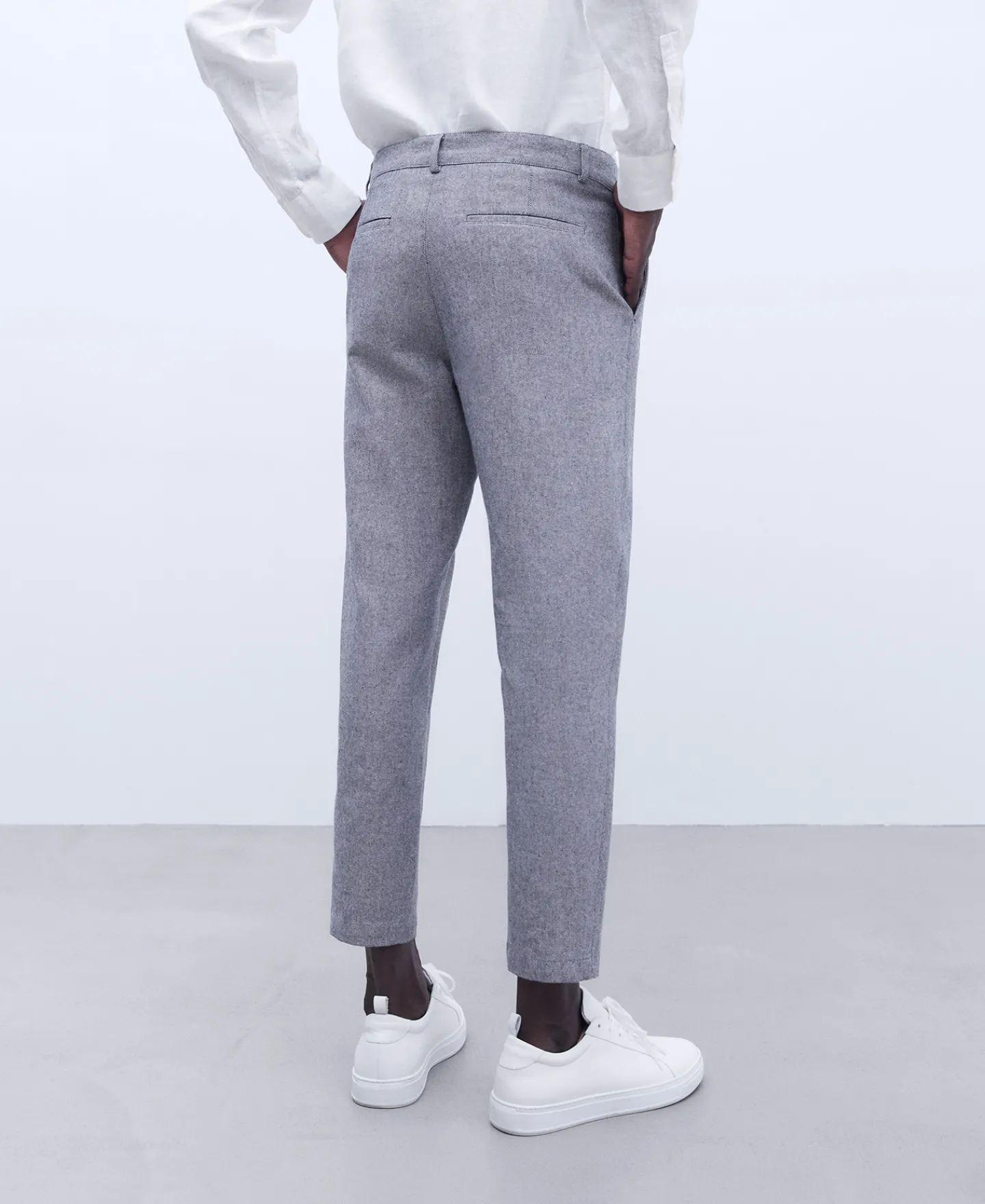 Adolfo Dominguez Pantalones>Pantalon Chino En Algodon Y Lino Marino Blanco
