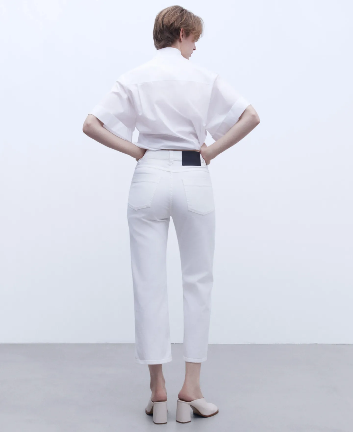 Adolfo Dominguez Pantalones>Pantalon Vaquero Cinco Bolsillos Blanco