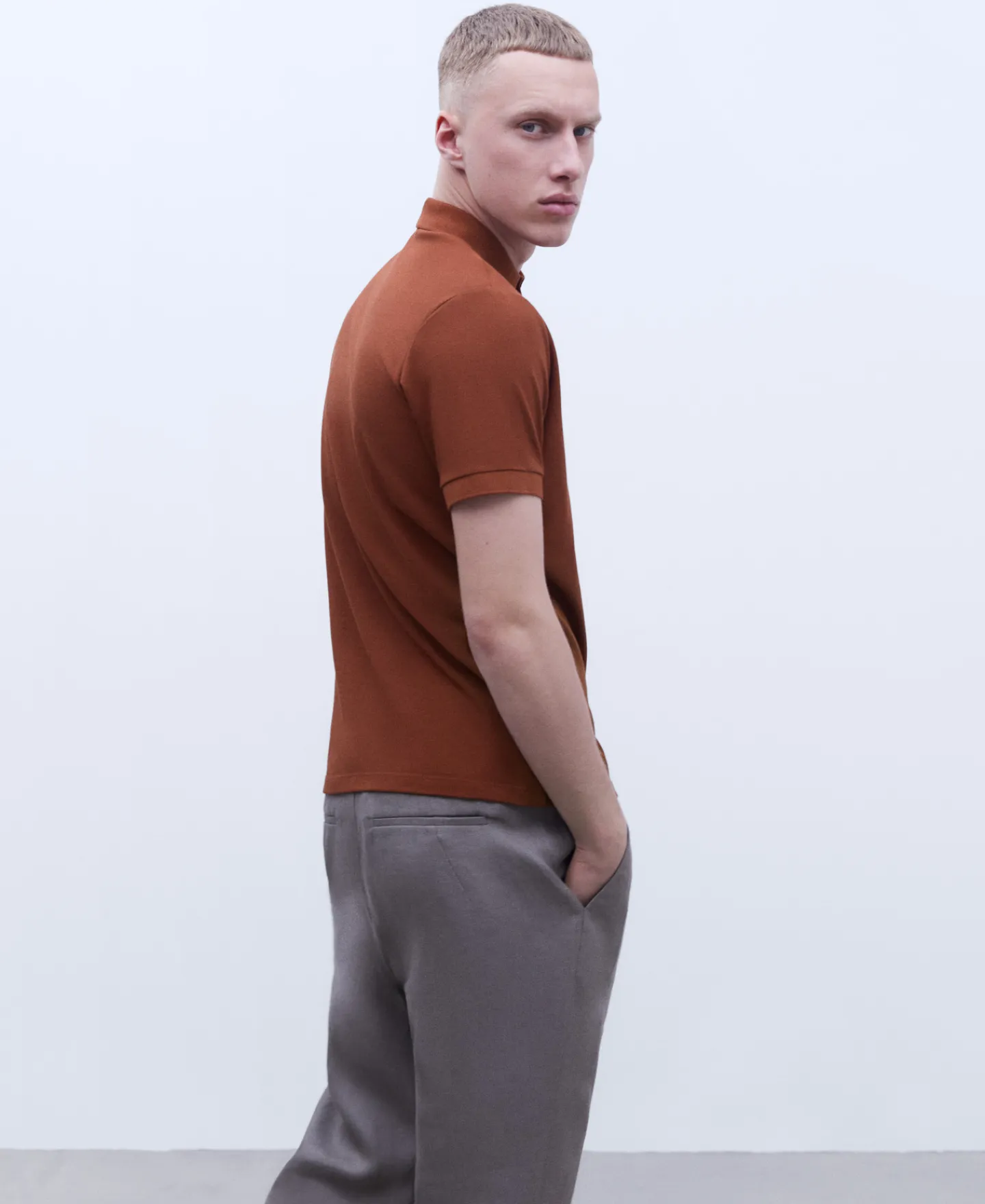 Adolfo Dominguez Camisetas Y Polos>Polo Dos Botones En Algodon Terracota