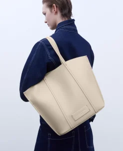 Adolfo Dominguez Bolsos><noscript><img width=