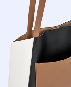 Adolfo Dominguez Bolsos><noscript><img width=