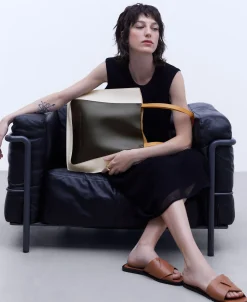 Adolfo Dominguez Bolsos><noscript><img width=