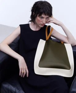 Adolfo Dominguez Bolsos><noscript><img width=